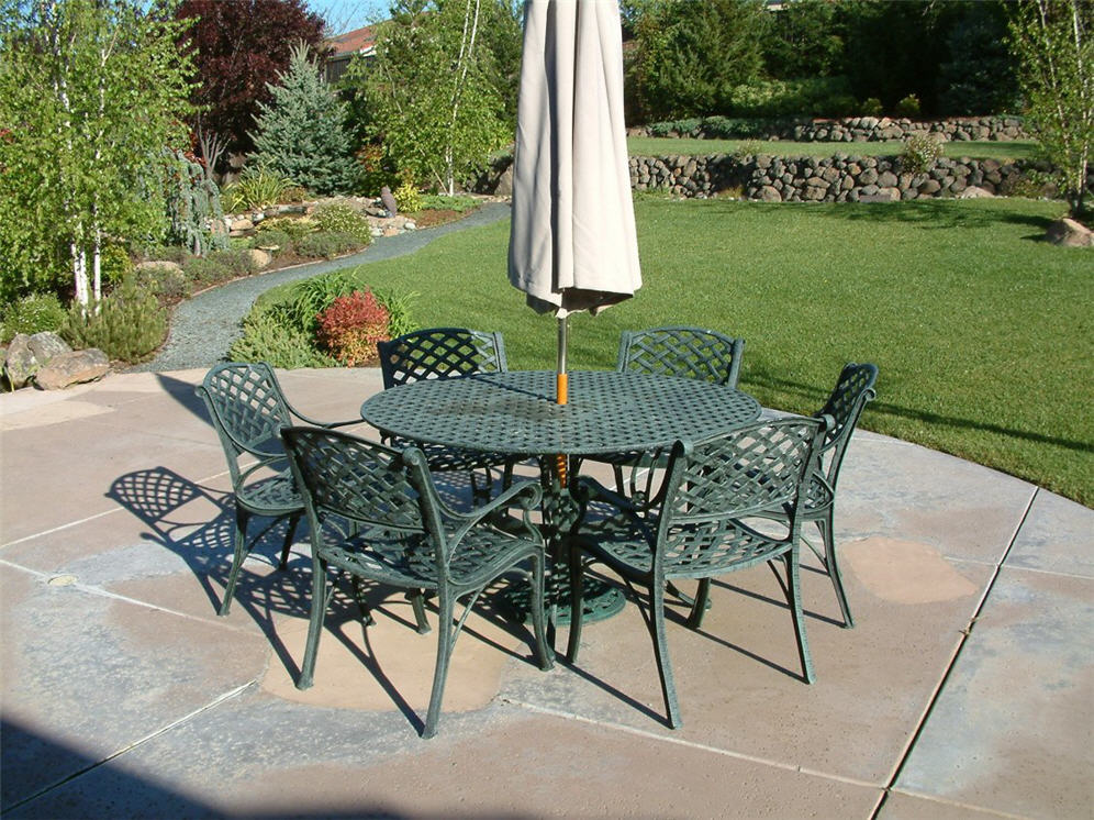 Steel Table Patio