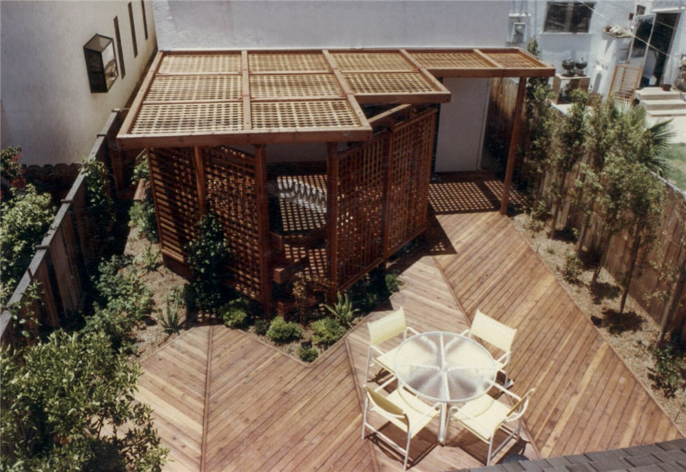 Bird's Eye View Deck