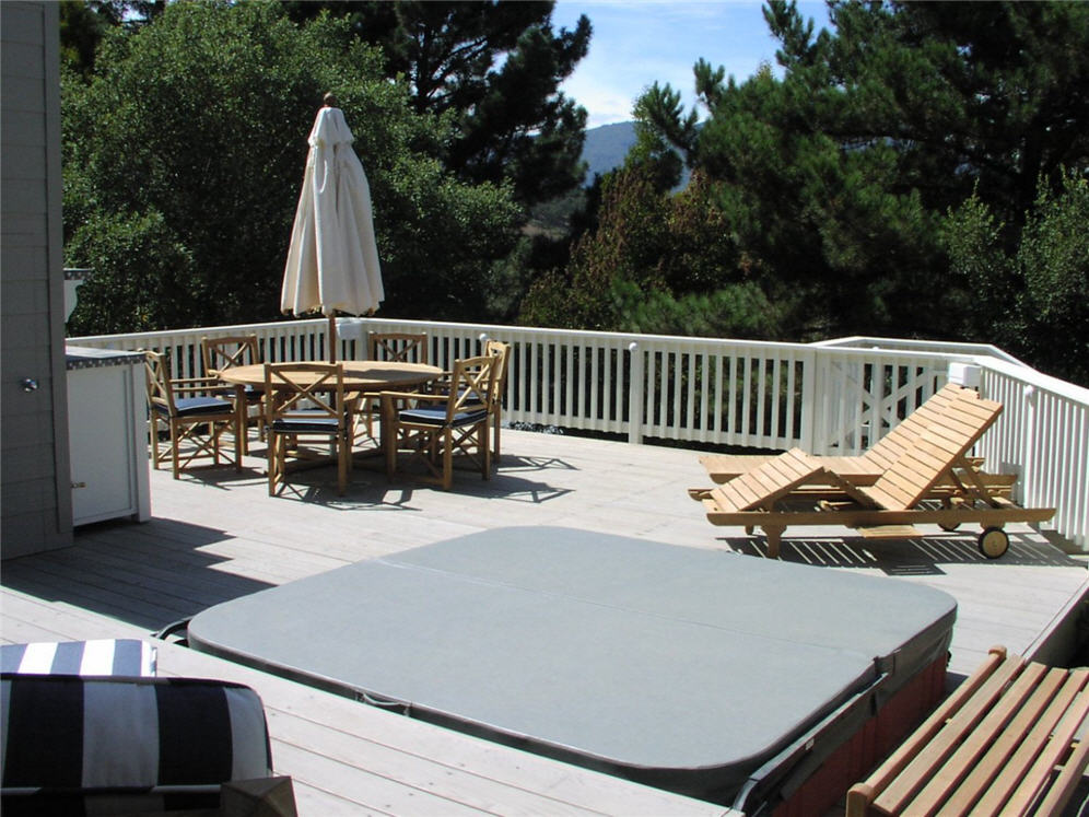 Deck with Spa